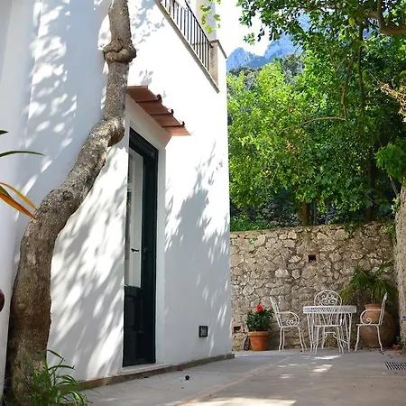 Villa Rosella *