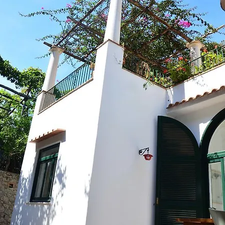 Villa Rosella